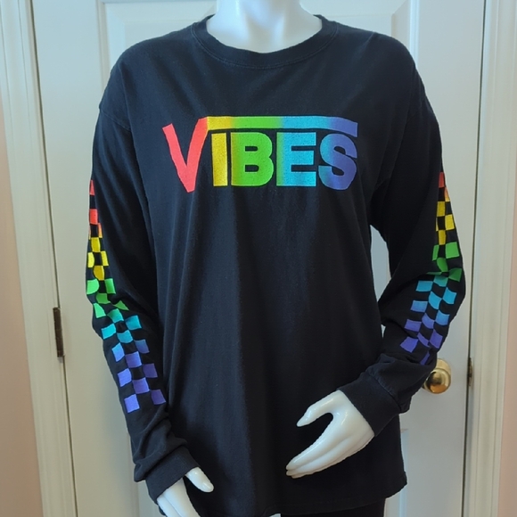 Gildan Other - Vibes Rainbow Checkered Vans Style Graphic Long Sleeve Size L